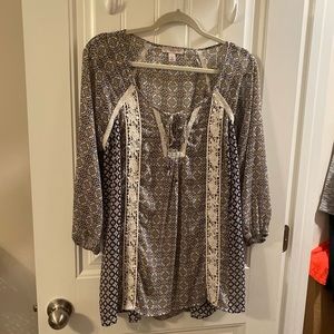 DB established in 1962 blouse